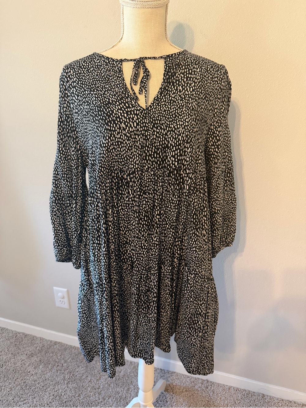 GAP Black and White Printed Tiered Dress